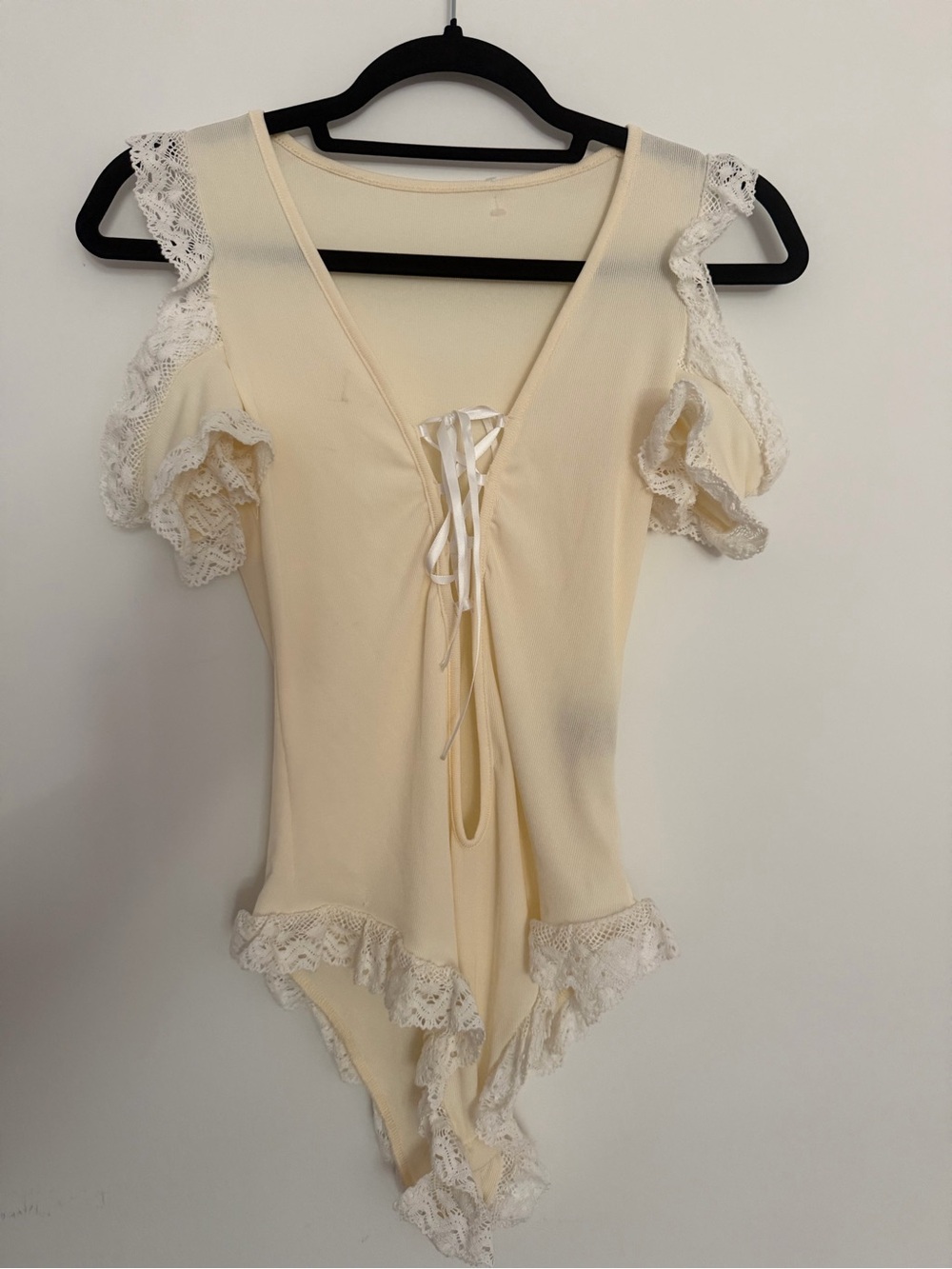 Cream Lace-Trim V-Neck‎ Bodysuit with Tie Front